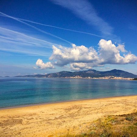 Grand T2 Standing Ajaccio Proche Centre Et Plages Vue Panoramique Parking Prive 外观 照片