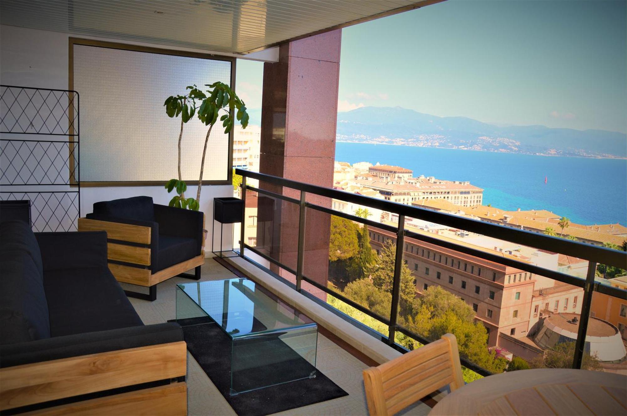 Grand T2 Standing Ajaccio Proche Centre Et Plages Vue Panoramique Parking Prive 外观 照片